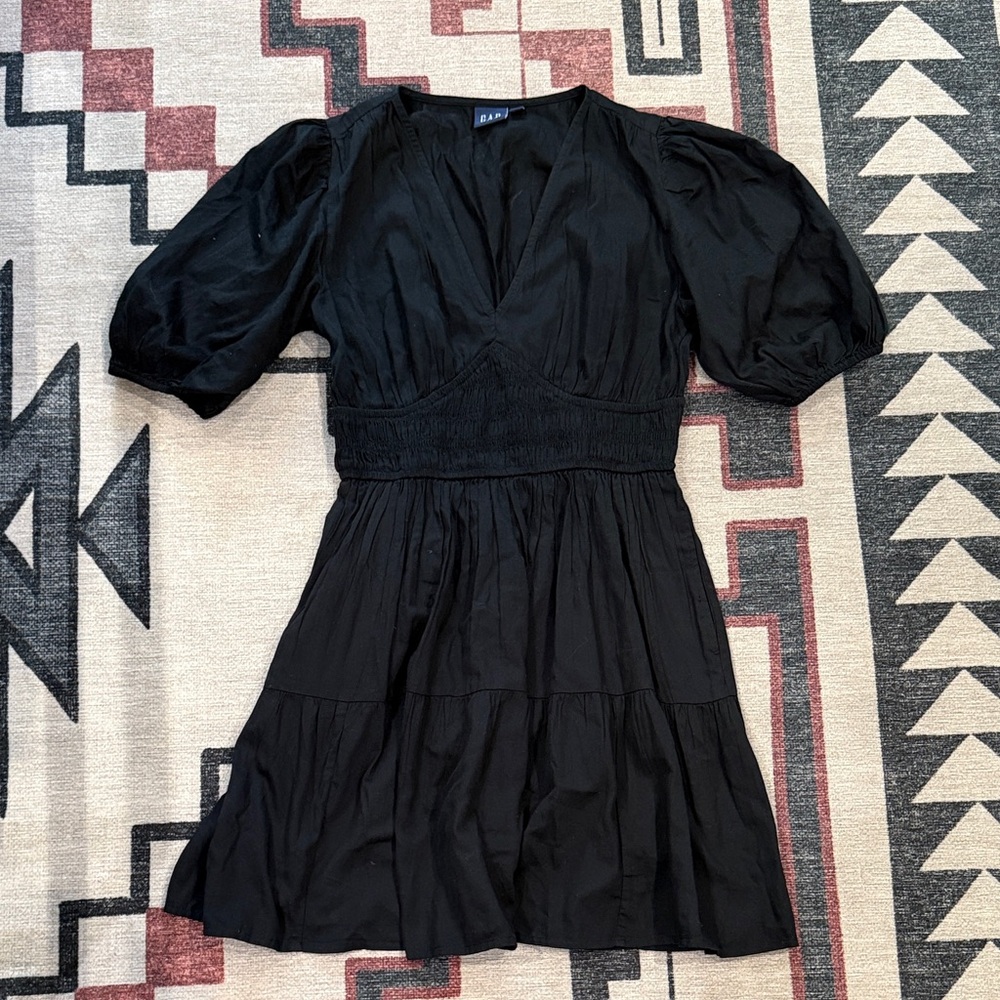 Gap puff sleeve black mini dress, sz S